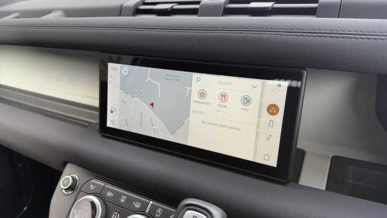 Land Rover Defender 90 Diesel 3.0 D200 Hard Top Auto